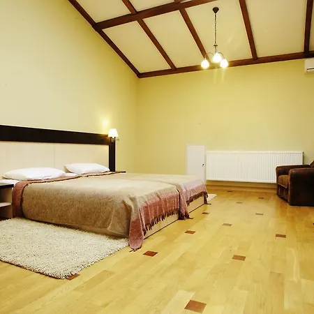 Mini-hotel Under The Roof * Lviv