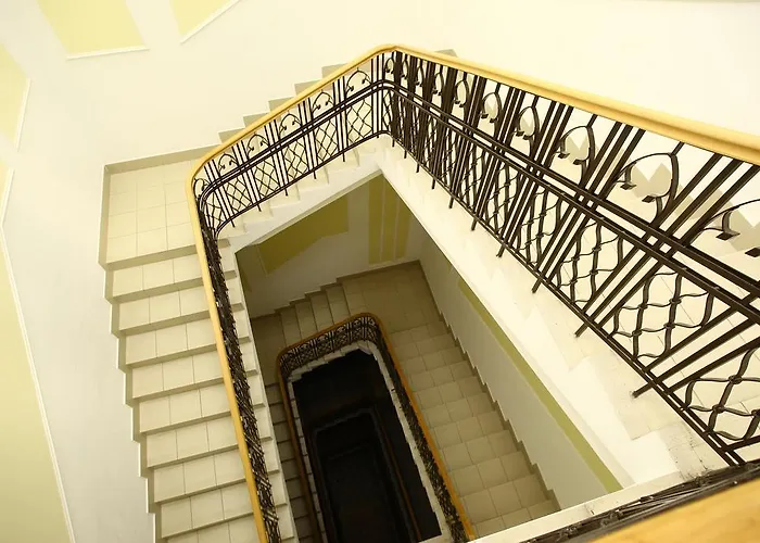 Mini-hotel Under The Roof * إلفيف