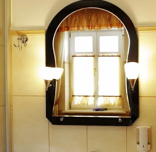 Hotel Mini-hotel Under The Roof Lviv